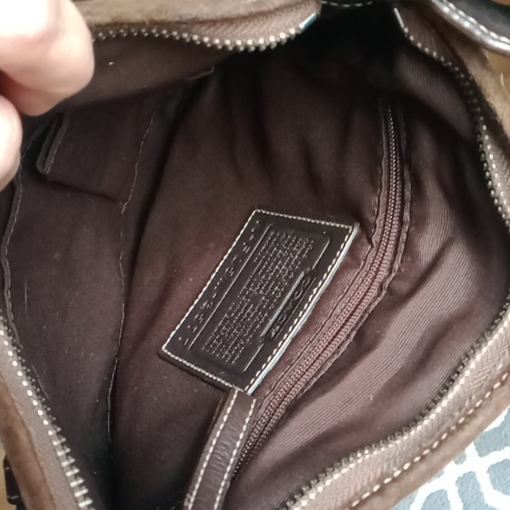 COACH Signature Brown Jacquard Leather - Picture 6 of 8